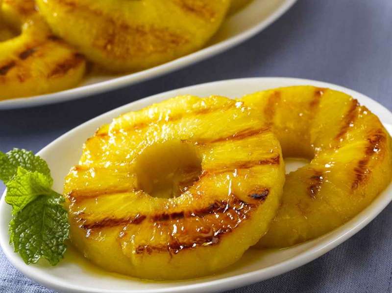 Ananas flambé Recipe